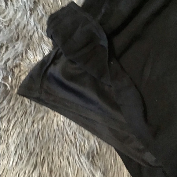 XS Romper & Velvet Peplum Tank Lot - Picture 11 of 16